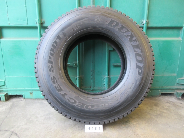 ☆新品! スタッドレス 315/80R22.5 ダンロップ 2本セット 屋内保管品 H101☆の画像