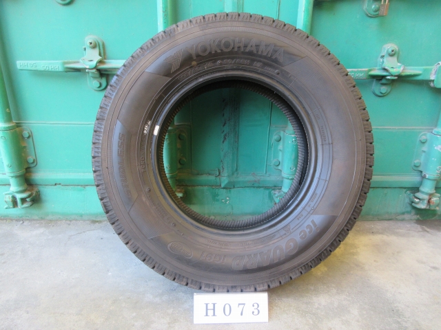 ☆ スタッドレス 165/80R13 YOKOHAMA 在庫8本 屋内保管品 H073☆の画像