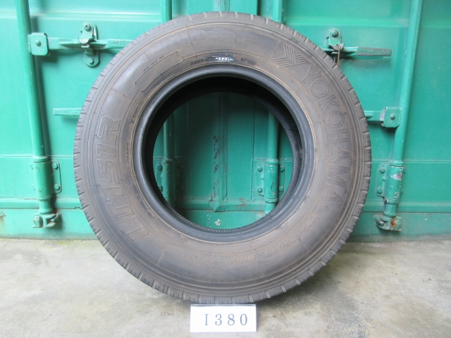 イボ付き! 205/85R16 YOKOHAMA 在庫1本 屋内保管品 I380☆の画像