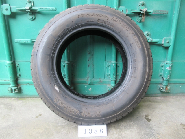 ☆ 205/75R16 YOKOHAMA 在庫1本 屋内保管品 I388☆の画像