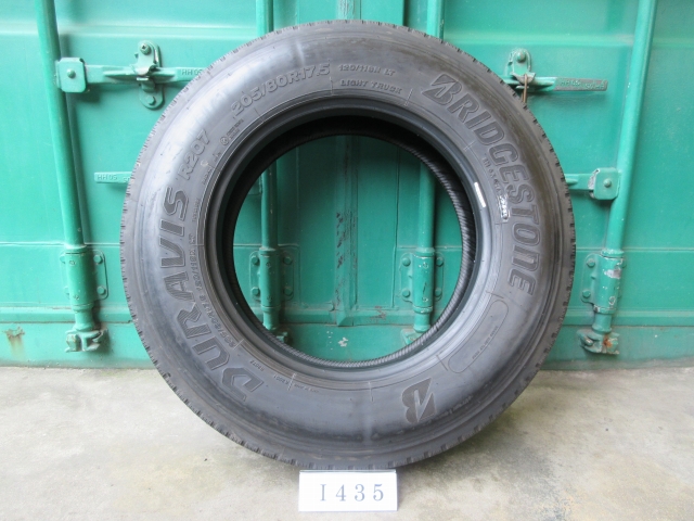 ☆イボ付き! 205/80R17.5 BRIDGESTONE 在庫1本 屋内保管品 I435☆の画像