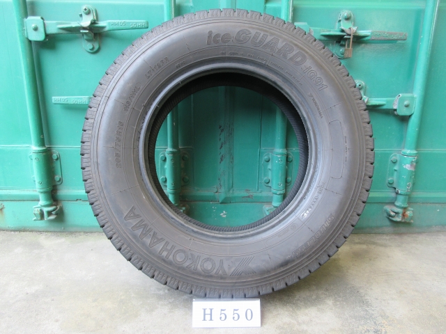 ☆スタッドレス 205/75R16 YOKOHAMA　在庫1本 屋内保管品 H550☆の画像