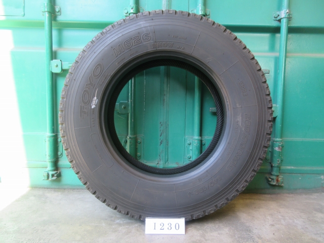 ☆265/70R19.5 TOYO 在庫4本 屋内保管品 I230☆の画像