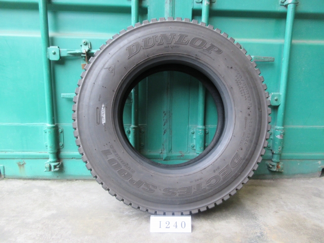 ☆ スタッドレス 225/80R17.5 DUNLOP 在庫4本 屋内保管品 I240☆の画像
